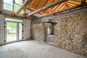 Casă de vânzare | Moldovenesti | Renovare necesară - imagine 15