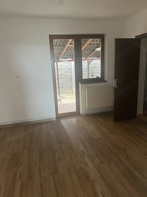 CASA DE VANZARE IN CARTIERUL PRIMAVERII -GIARMATA MARE - imagine 11