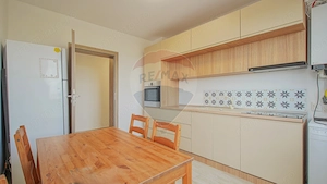 Apartament de 3 camere luminos | 81 mp | Renovat complet | Cu Parcare - imagine 5