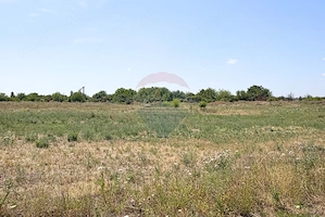 Teren 416mp in zona Bujac, front stradal 17 ml