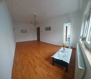 Apartament 3 camere de vânzare – Micro 21 | Etaj 2/4 | Centrală Ariston | Izolat - imagine 2