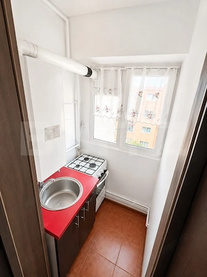 Garsoniera in acte,  26 mp, renovata, ideala pentru investitie, Craiter  - imagine 4
