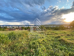 Teren intravilan cu vedere panoramica spre Retezat, Buituri, Hunedoara