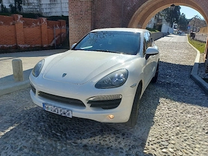 Porche Cayenne  - imagine 5
