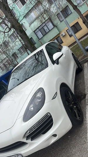 Porche Cayenne  - imagine 9