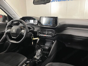 Peugeot 2008 - imagine 8