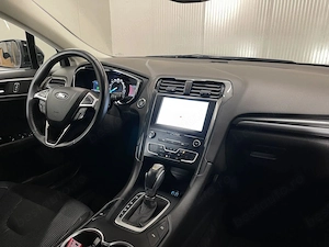 Ford Mondeo - imagine 8