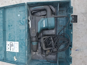 Vand rotopercutor makita ca nou