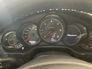 vand porsche panamera 2014  - imagine 2