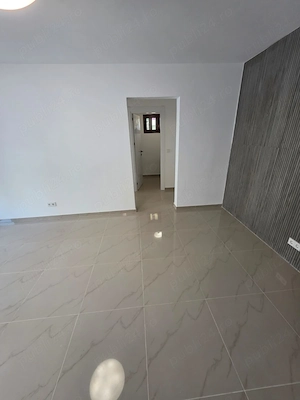 Sp.comercial Birouri,sediu  Ultracentral 50 mp. la bulevard  - imagine 3