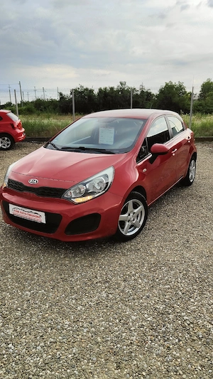 Kia Rio benzina Garantie 1 an - imagine 2