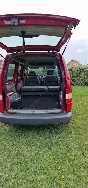 vw caddy maxi 7 locuri  - imagine 7