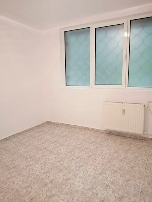 4 camere parter  nemobilat de inchiriat parc  Moghioros 3000 roni - imagine 7