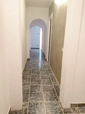 4 camere parter  nemobilat de inchiriat parc  Moghioros 3000 roni - imagine 3