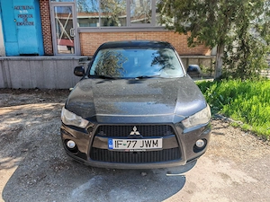 Mitsubishi Outlander 2 2012