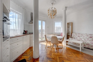 PIATA ROMANA - ASE - APARTAMENT 62 MP, ETAJ 5, CENTRALA PROPRIE!