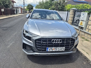 Audi Q8 3.0 Diesel V6 286 cp 130 000 km fab oct 2021 - imagine 5