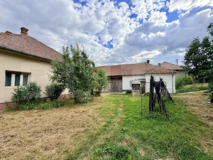 Proprietate cu două case, 145 mp, anexe si teren 1.300 mp, Pâclișa -Alba Iulia - imagine 5