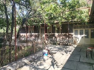 Casă de vânzare