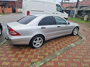 Mercedes C 180 Kompresor W203  - imagine 2