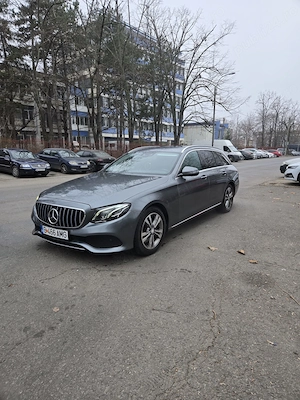 Vand Mercedes E220 4 MATIC 2017 - imagine 5