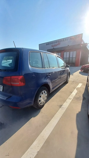 Dezmembram VW Touran 1.6 TDI CAYC cod cutie MPL - imagine 6