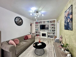 Apartament 3 camere decomandat zona Cetatii - imagine 2