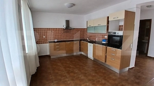 Vilă de vânzare, 300 mp, zona Livezeni - imagine 4