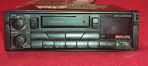 Radiocasetofon auto vintage an 1992  PHILIPS 520   poze reale   ATENTIE - LIPSA UN BUTON ( DREAPTA J