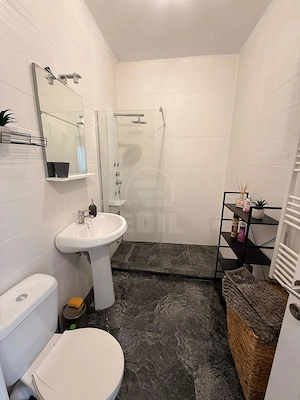 Inchiriere Apartament 2 camere semidecomandat, 50 mp, Eroilor - imagine 7