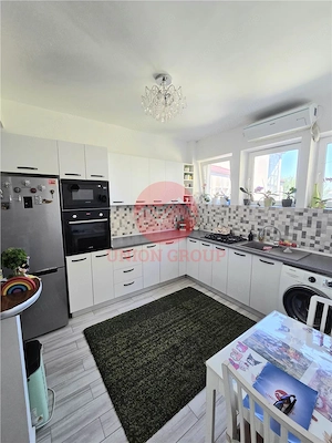 Apartament 2 Camere, Superb, Zona Centrala - imagine 14