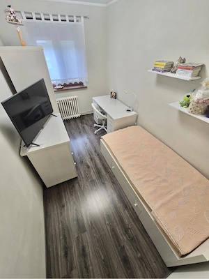 Apartament cu 4 camere in Piata 25 Octombrie | Etaj 3 - imagine 11