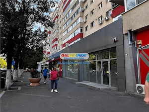 Spatiu comercial de vanzare Berceni 170 mp vitrina 19 ml