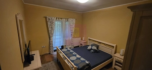 Vila in Sinaia cu parau in curte si view superb - imagine 13