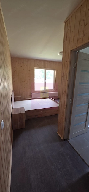 Casa de vanzare cu 4 camere in Brebu - imagine 9