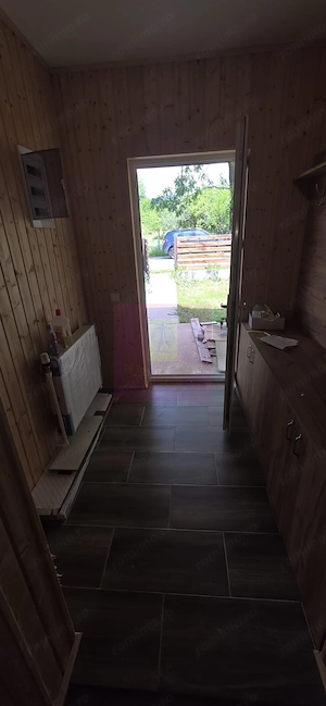 Casa de vanzare cu 4 camere in Brebu - imagine 15