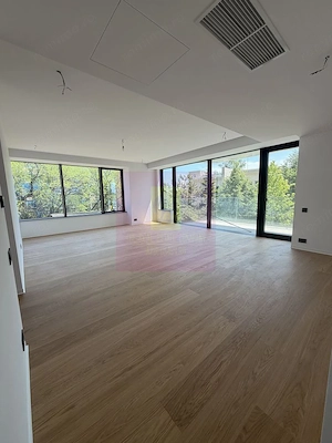 Apartament 4 camere ONE LAKE CLUB , LUX