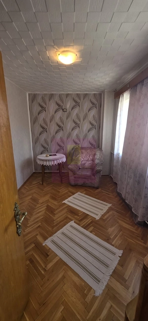 Casa de vanzare cu 6 camere in Busteni - imagine 19