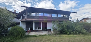 Vila de vânzare cu 4 camere în Breaza