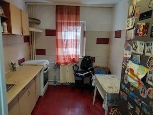 Vand apartament 2 camere semidecomandat  zona narcisa  - imagine 5