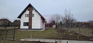 Vila de vanzare cu 4 camere in Brebu - imagine 2