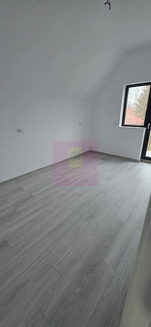 Vila de vanzare cu 4 camere in Brebu - imagine 10
