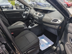 Renault Scenic 1.5DCi euro 5 2010 10 110cp - imagine 9