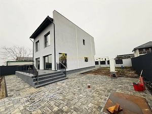 Vila Premium   4 Camere   3 Bai   Curte amenajata - imagine 2