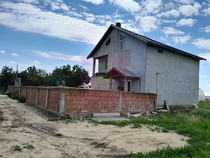VARASTI (GR) - SE VINDE CASA P+1+M (4 CAM) - imagine 6