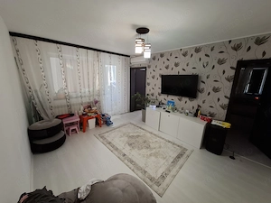 Apartament cu 4 camere renovat centrala gaz Inel II