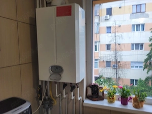 Apartament 3 camere Banat, zona Liceu Ion Barbu  - imagine 3