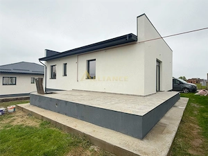 Casa moderna   4 Camere   2 Bai   Teren 353 mp - imagine 3