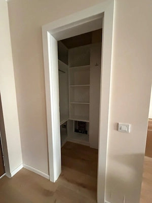 Apartament 2 camere la cheie, etaj 1, parcare subterana, zona Vivo - imagine 9