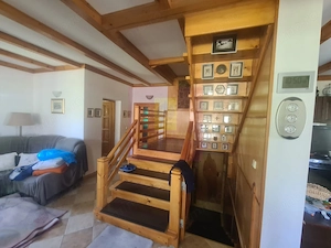 Vila de vanzare in Comarnic - imagine 12